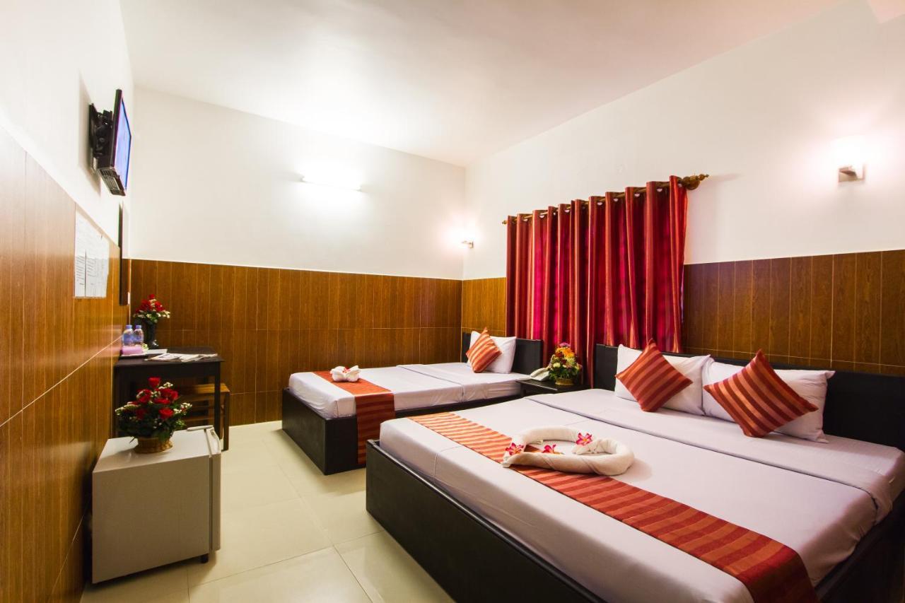 Botoum Hotel Sisophon Habitación foto